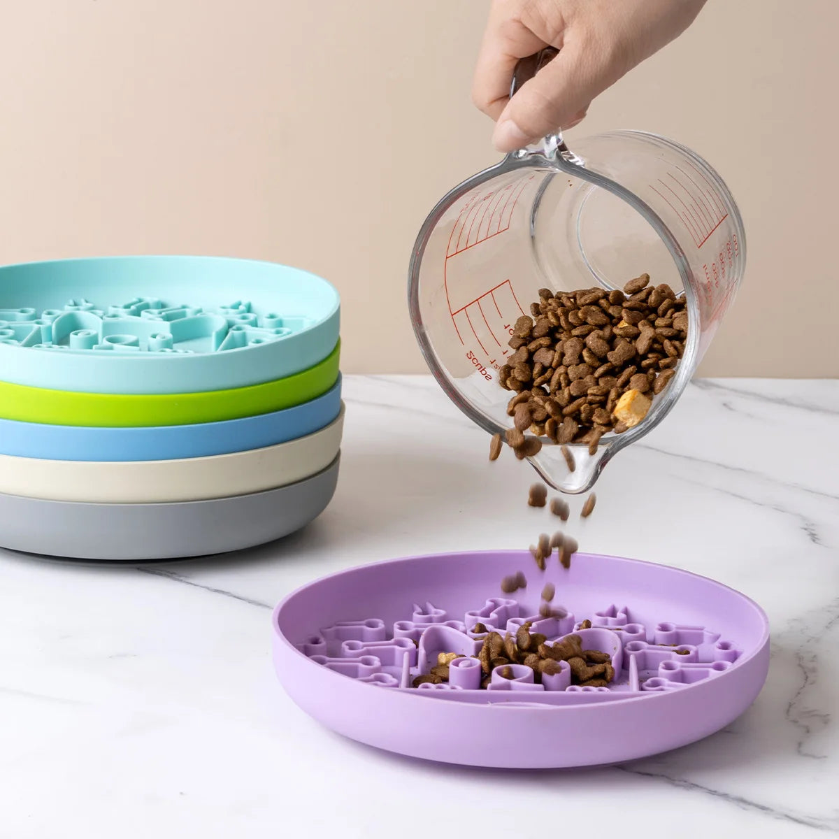 Pets : Anti-Slip Lick Bowl Silicone Pet Slow Feeder for Dogs and Cats